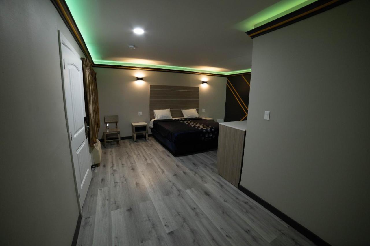 בלפלאוור Artesia Motor Inn מראה חיצוני תמונה