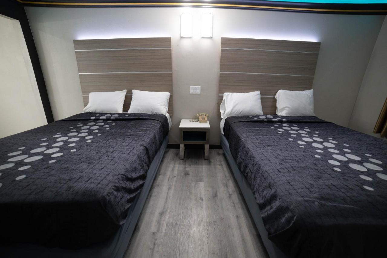 בלפלאוור Artesia Motor Inn מראה חיצוני תמונה